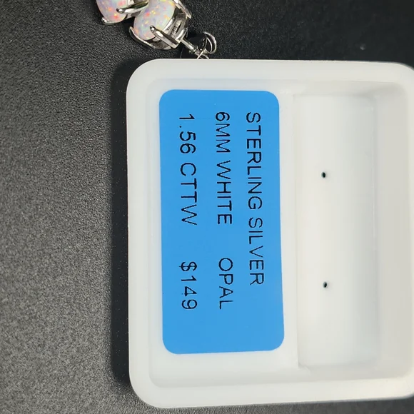 ✨ Sterling Silver 6mm White Opal Stud Earrings – 1.56 CTTW ✨ - Picture 5 of 5